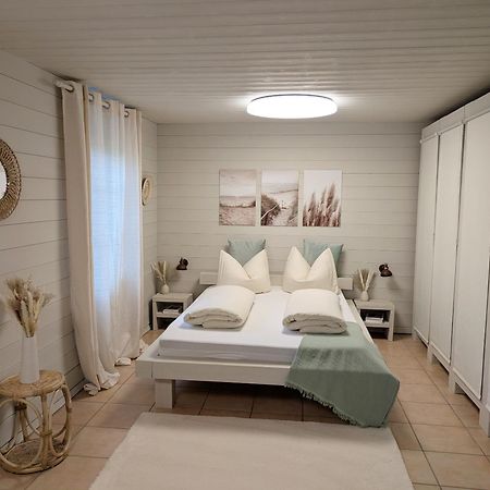 Ferienwohnung Bluetenzauber In Idyllischer Lage Naehe Bodensee Hilzingen Buitenkant foto